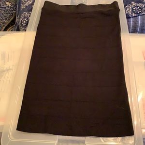 Sans Souci black sweater bandage skirt